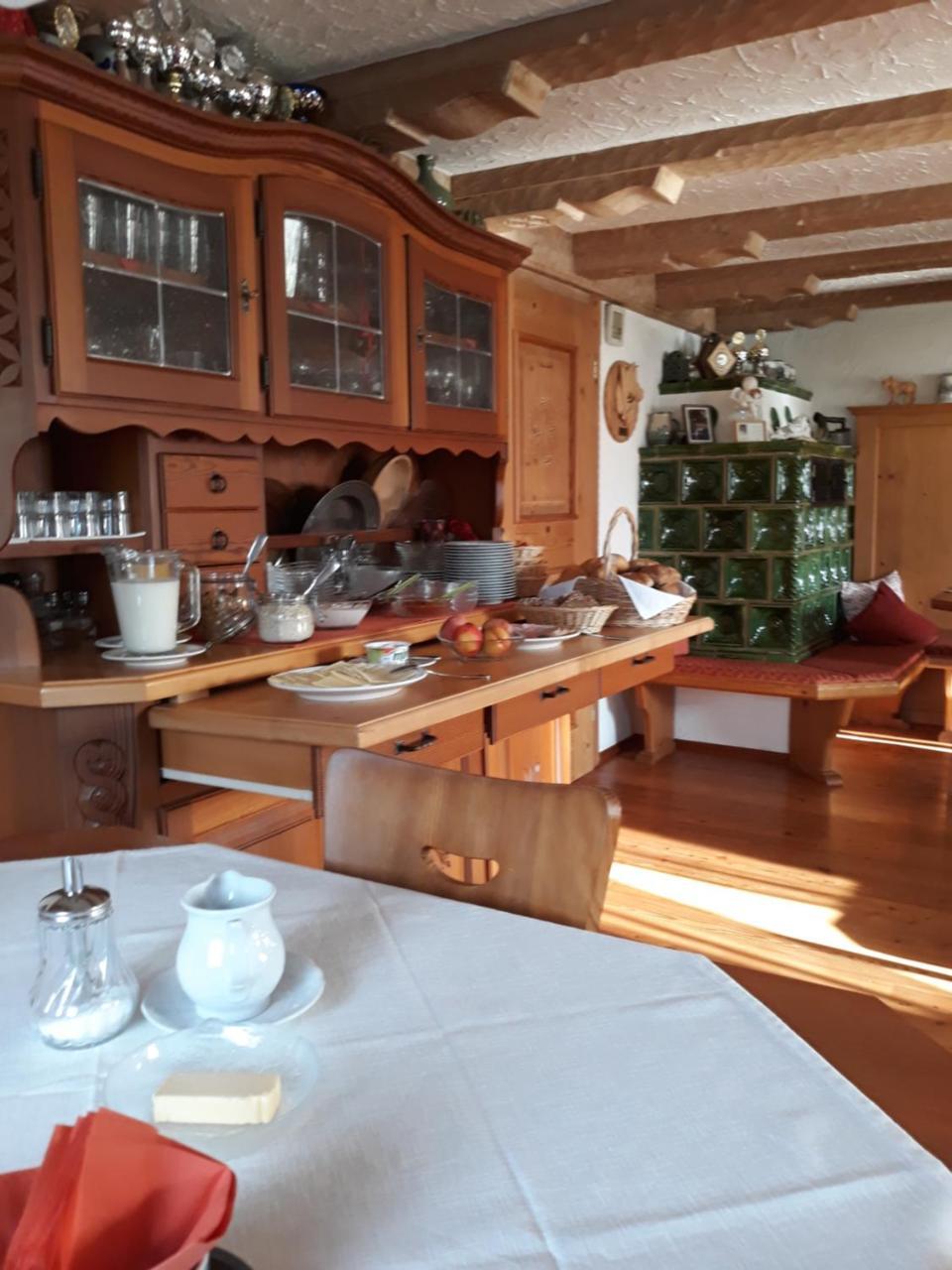 Bauernhof Kotz Bed & Breakfast Brunnen Ngoại thất bức ảnh